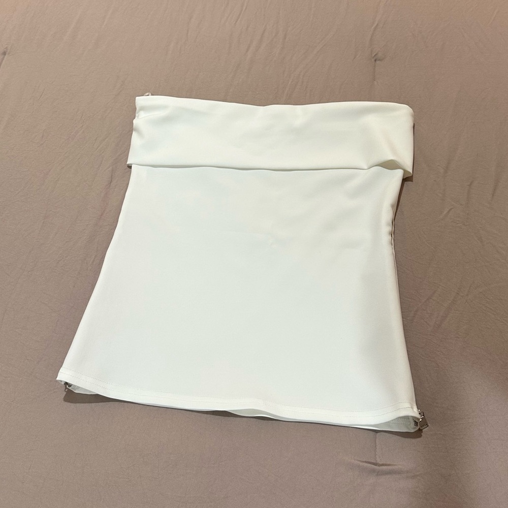 Zara white Strapless Blouse with side zippers size L